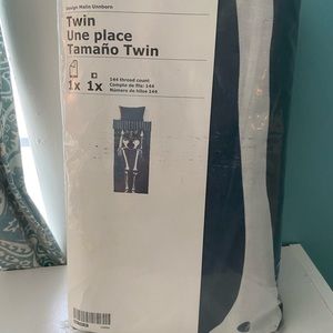 IKEA Benrangel Twin Size Duvet Cover & Queen Size Pillowcase - BRAND NEW